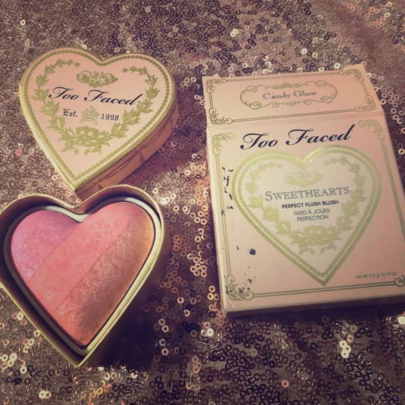 Too faced candy glow - Picture 1 of 1